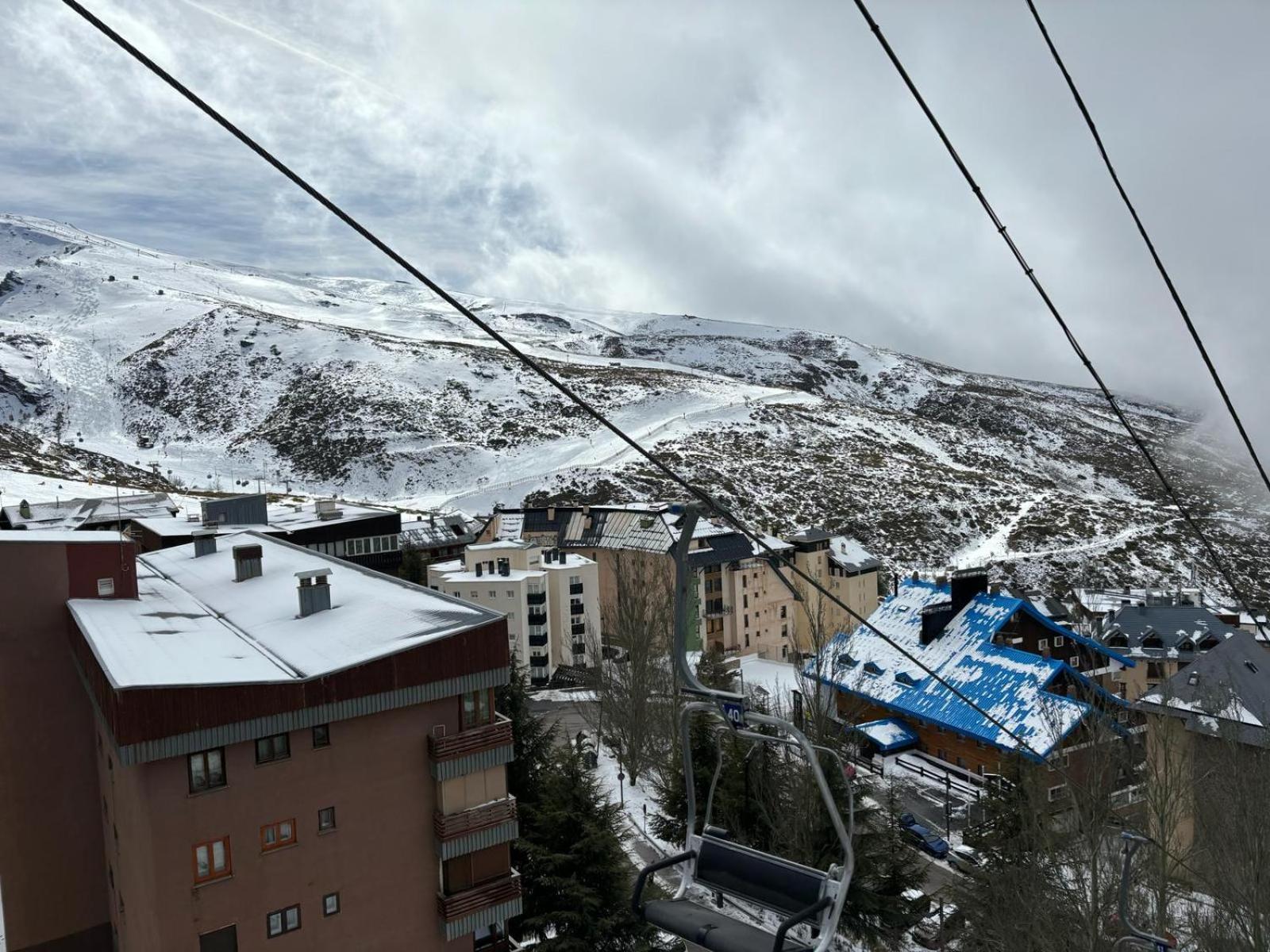 Апартаменты Biznaga Nevada Гранада Экстерьер фото